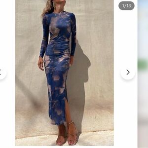 Blue Tie-Dye Long Sleeve Bodycon Dress